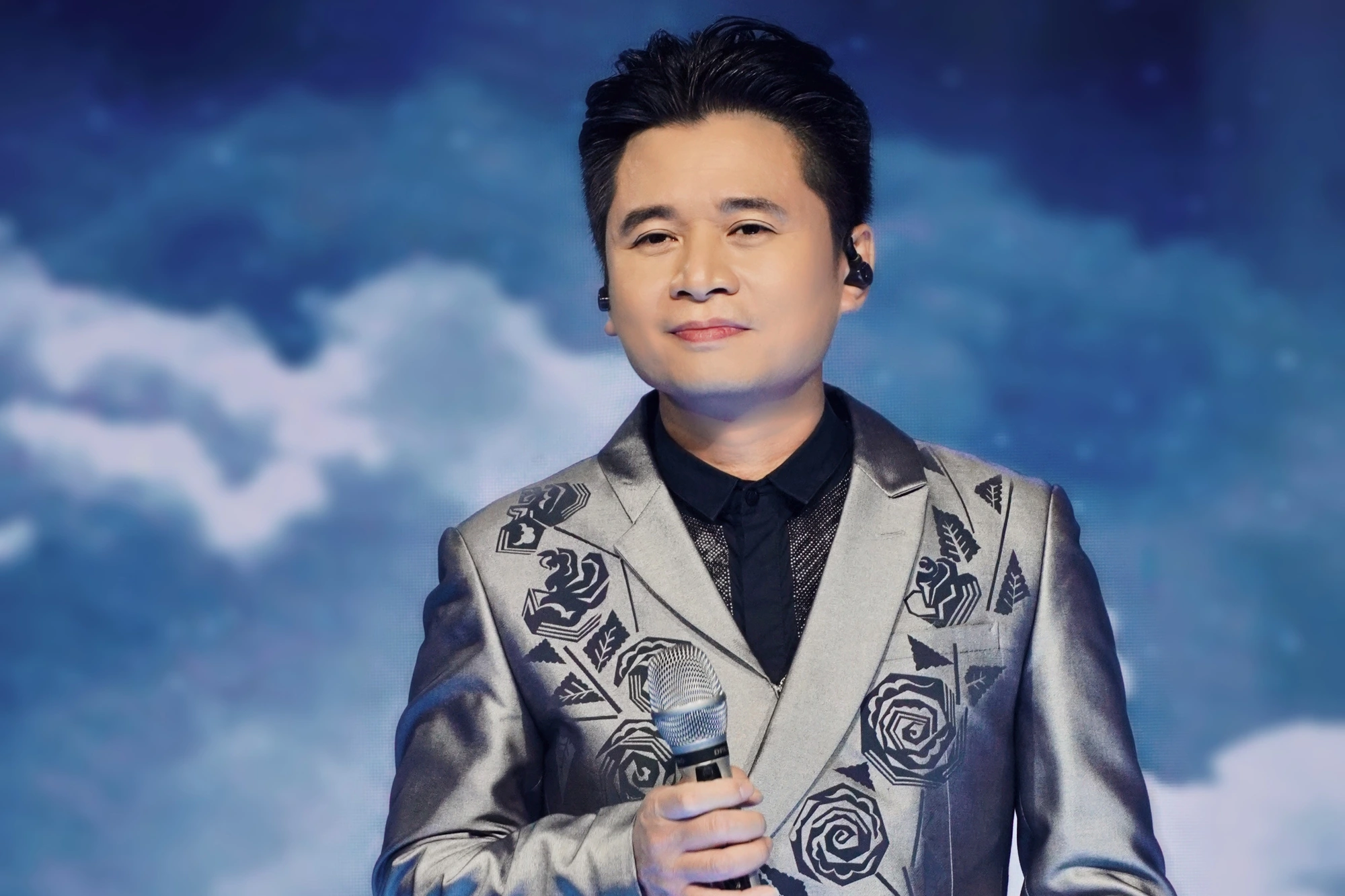 NSƯT Tấn Minh chính thức làm Giám đốc Nhà hát Ca Múa Nhạc Thăng Long